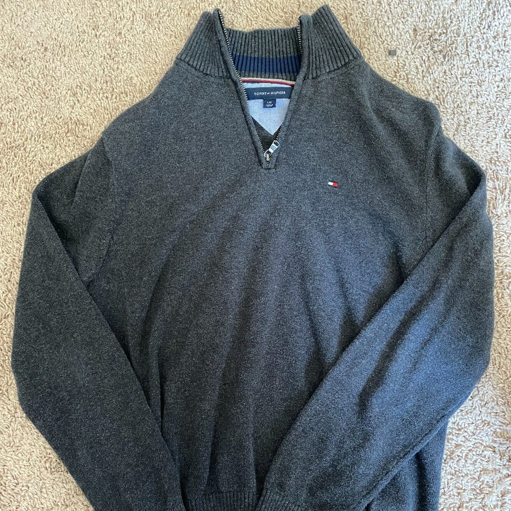 Tommy Hilfiger Gray 1/4 Zip Sweater